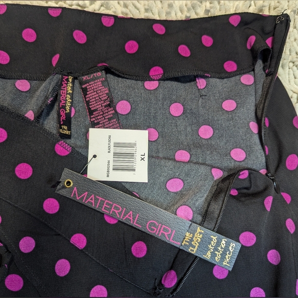 Material Girl black with pink polka dot Shorts- size XL - Picture 3 of 5
